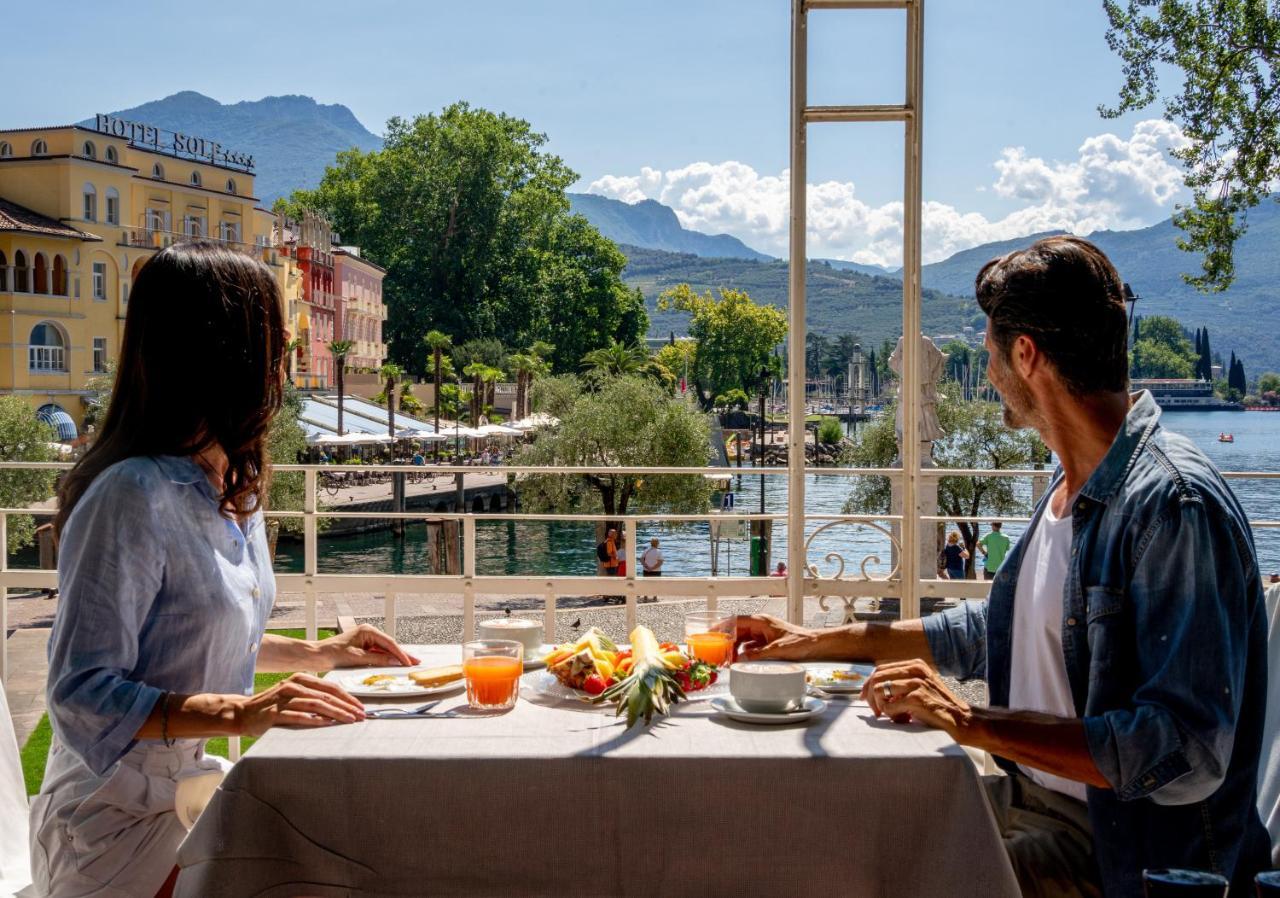 Hotel Europa - Skypool & Panorama Riva del Garda Exteriér fotografie
